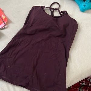 Maroon tank